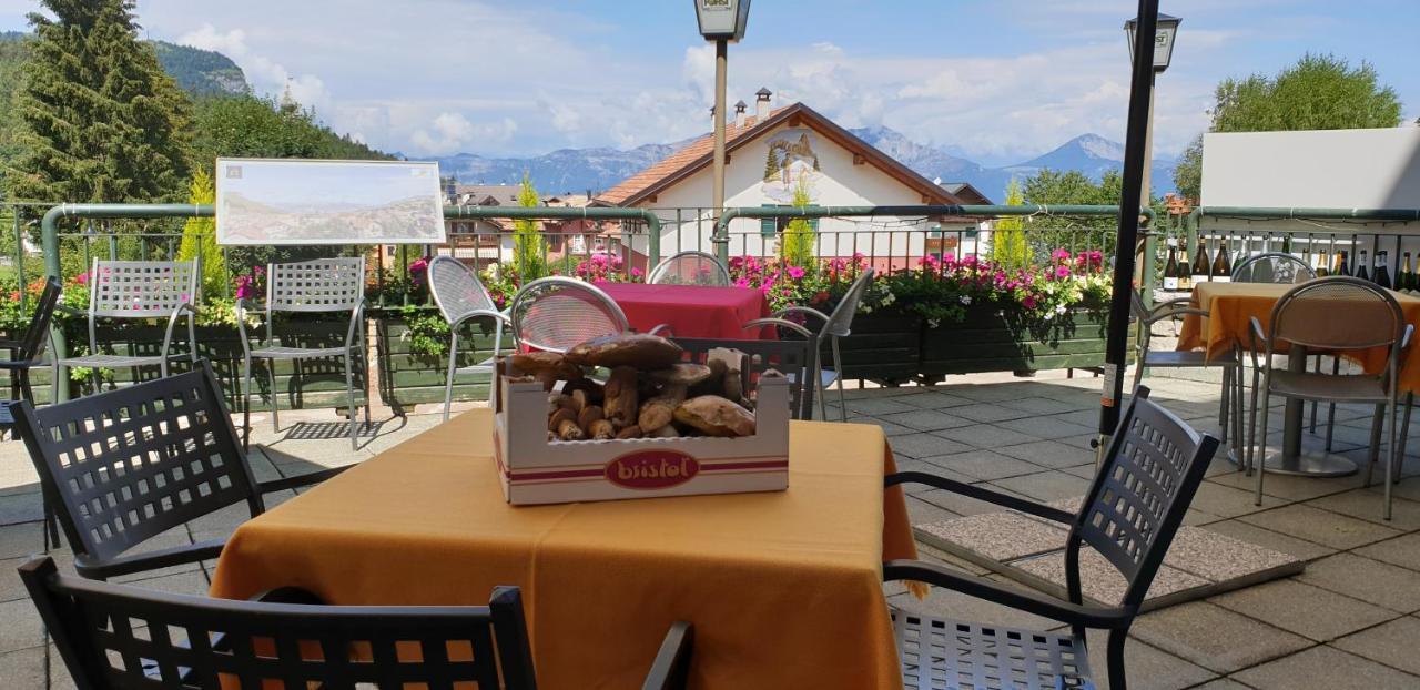 Hotel Martinella Folgaria Zewnętrze zdjęcie